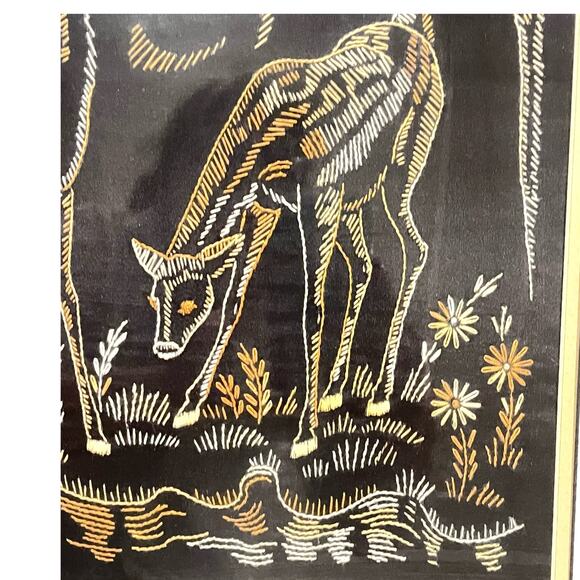 VTG 1930s Embroidery Under Glass DEER ART Framed Doe Buck Forest Stream 18.5x22" - Picture 4 of 9